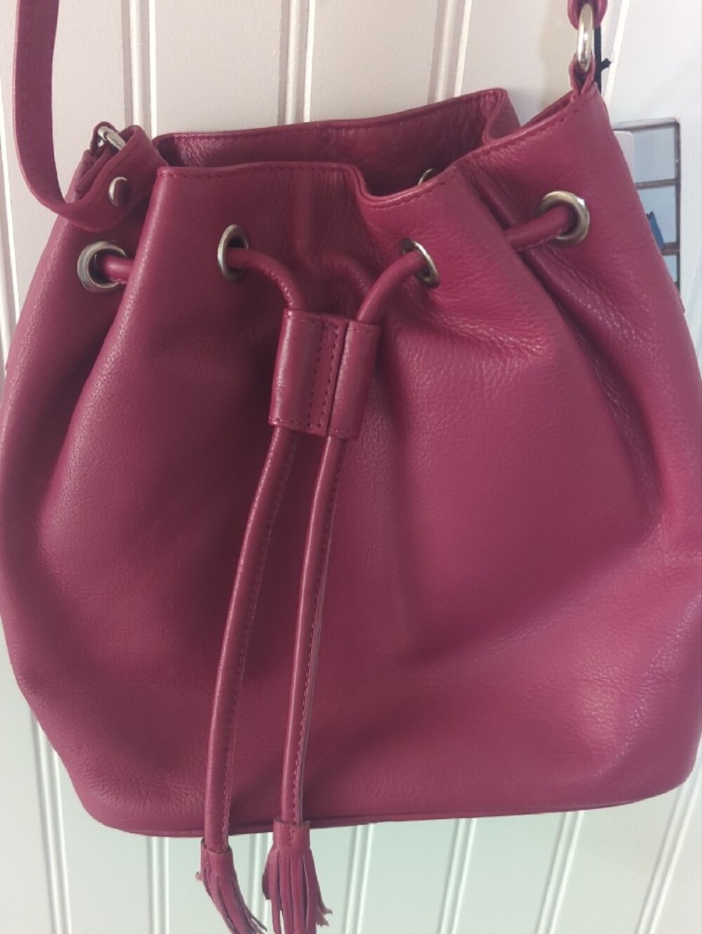 Genuine Leather Raspberry Drawstring Bucket Bag - Picture 3 of 11
